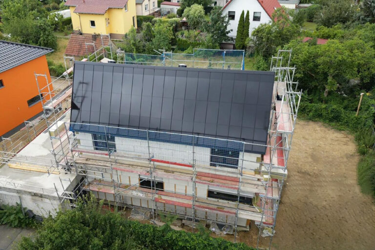 Stadtvilla mit Photovoltaik in Berlin-Weißensee